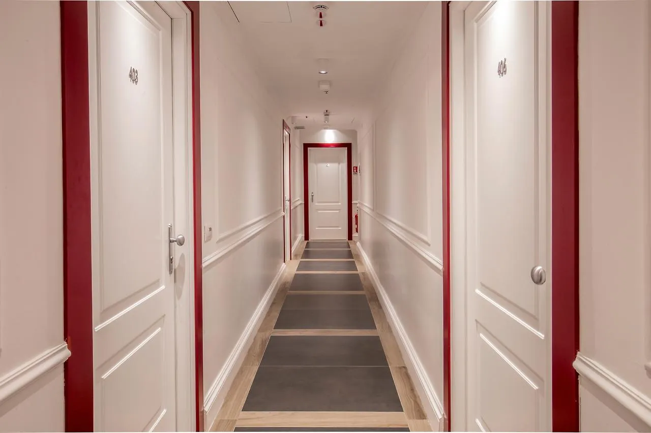 Hotel Monte Cenci Roma 4*,